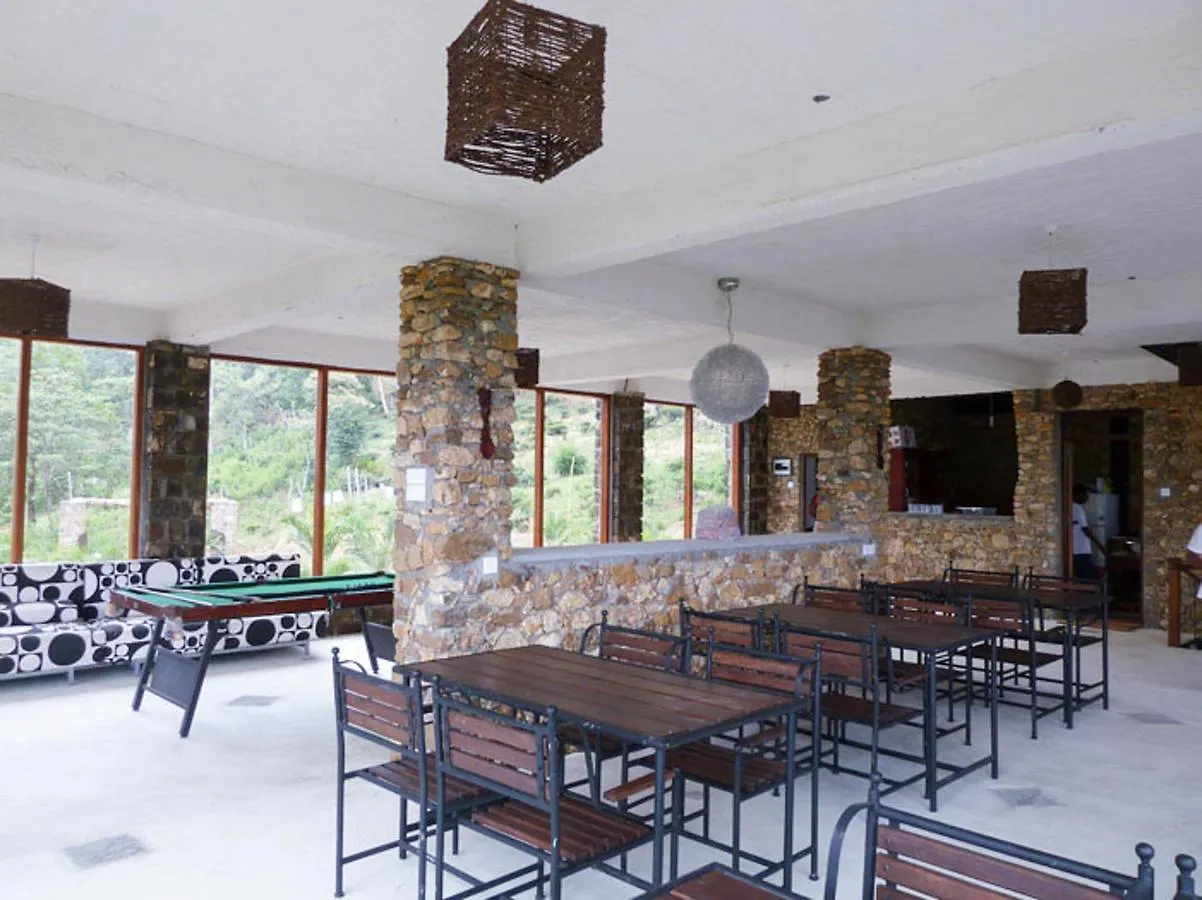 Yoho Bambarella Knuckles Hotel Kandy Resort